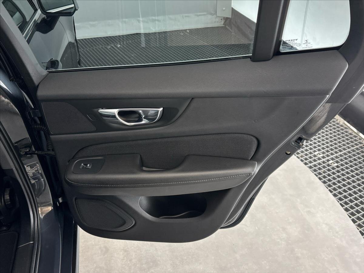 Volvo V60 Kombi 2,0 l 110 kw