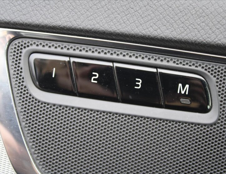 Volvo XC90 SUV 2,0 l 173 kw