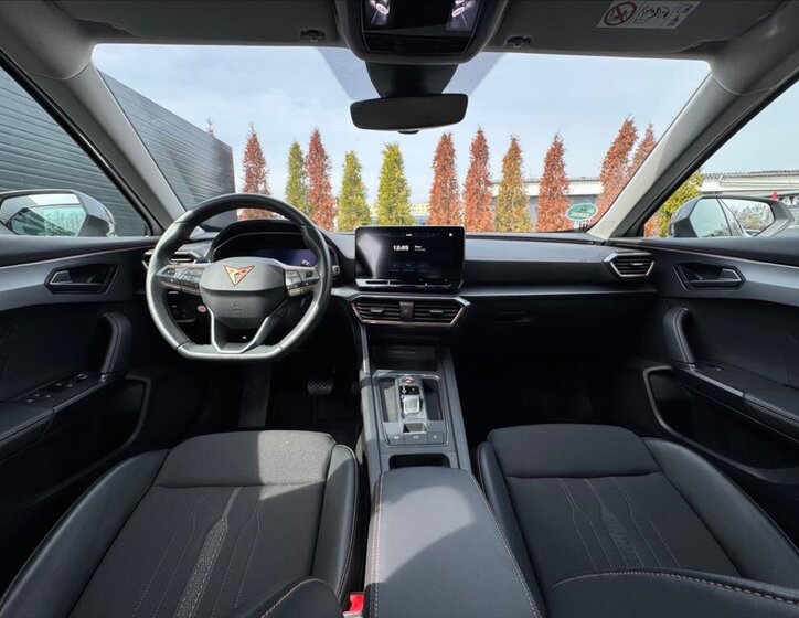 Cupra Formentor SUV / Terénní 2,0 l 110 kw