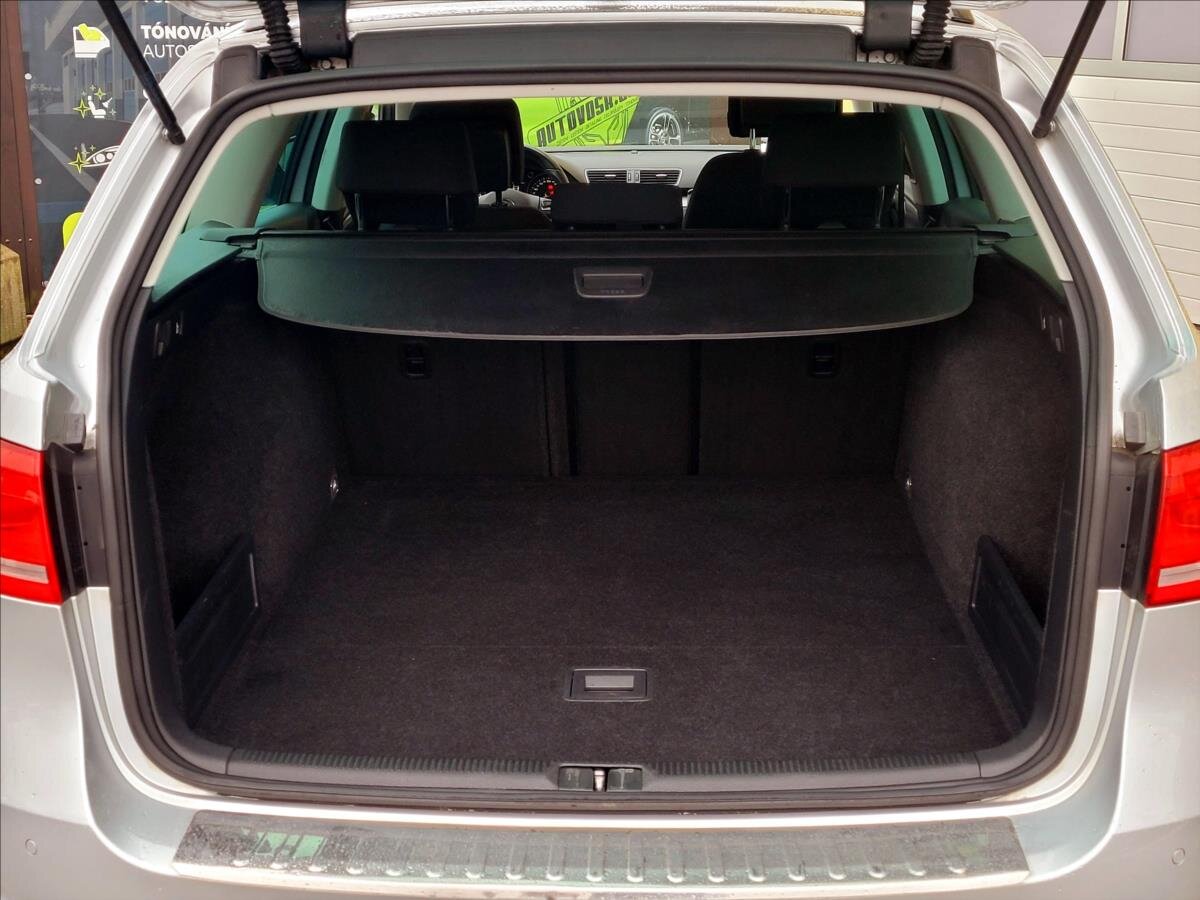 Volkswagen Passat Kombi 1,4 l 90 kw