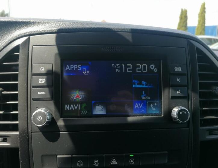 Mercedes-Benz Vito 13