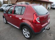 Dacia Sandero Hatchback 1,6 l 64 kw