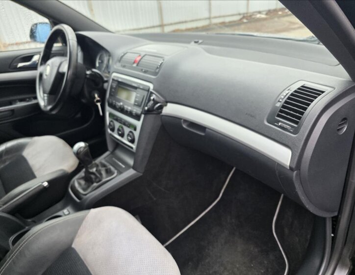 Škoda Octavia Kombi 2,0 l 125 kw