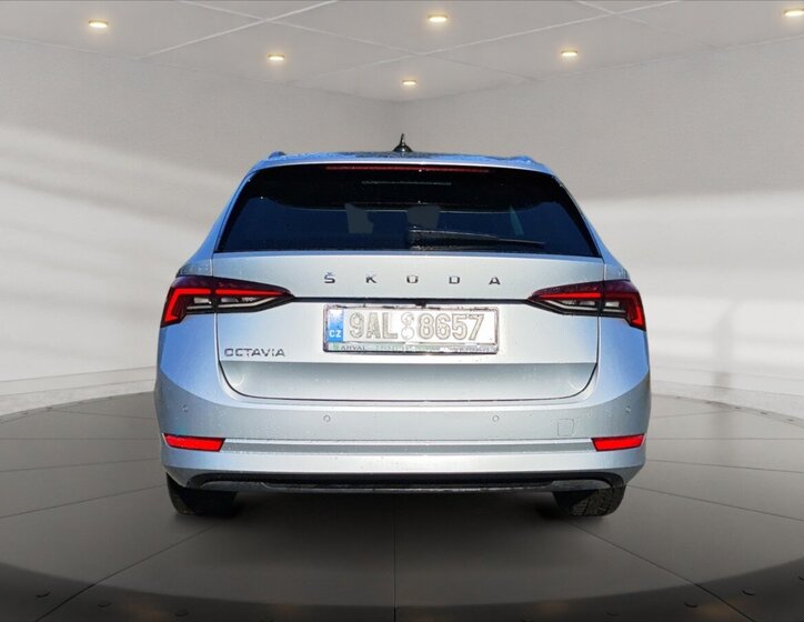 Škoda Octavia Kombi 2,0 l 110 kw