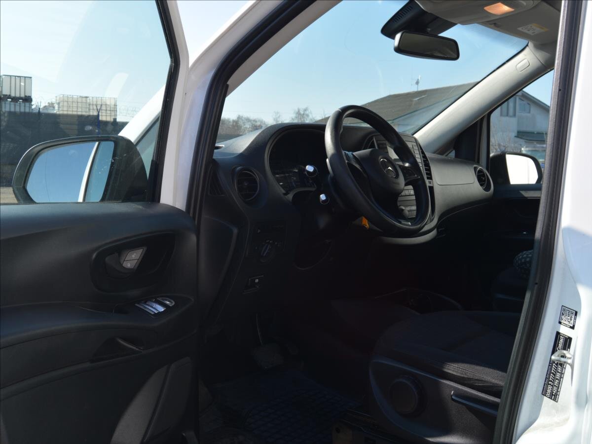 Mercedes-Benz Vito Kombi 2,1 l 140 kw