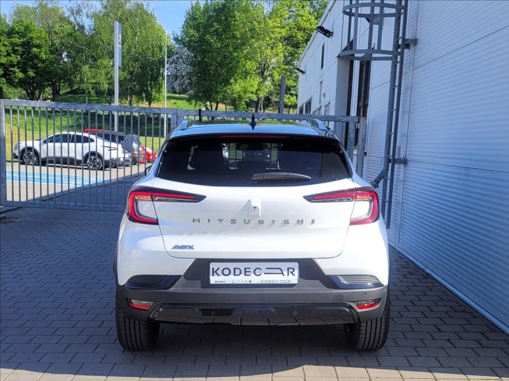 Mitsubishi ASX SUV / Terénní 1,3 l 103 kw