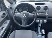 Mitsubishi Colt Hatchback 1,1 l 55 kw