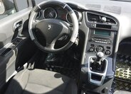 Peugeot 5008 MPV 1,6 l 88 kw