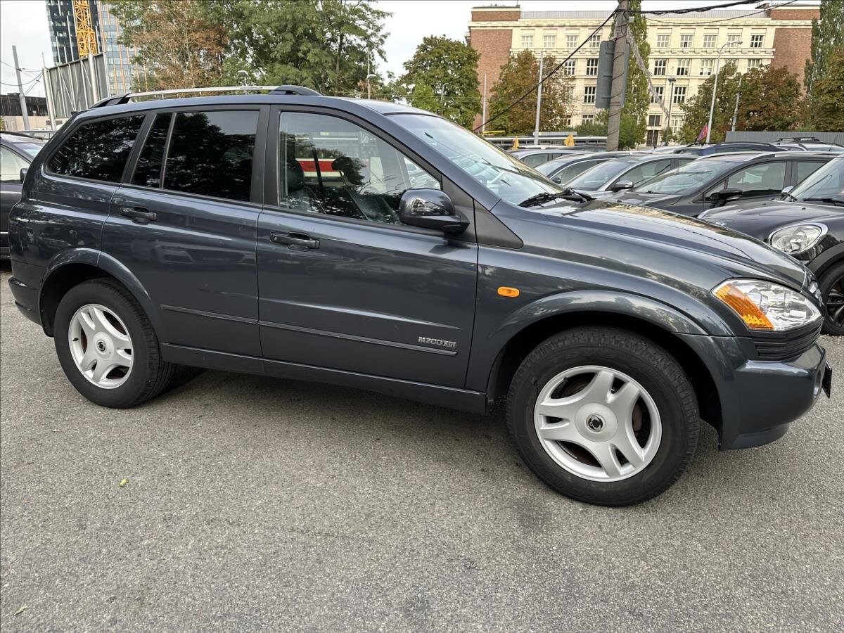 SsangYong Kyron SUV / Terénní 2,0 l 104 kw