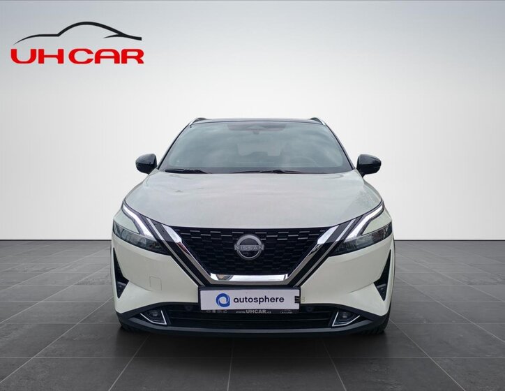 Nissan Qashqai SUV / Terénní 1,3 l 116 kw