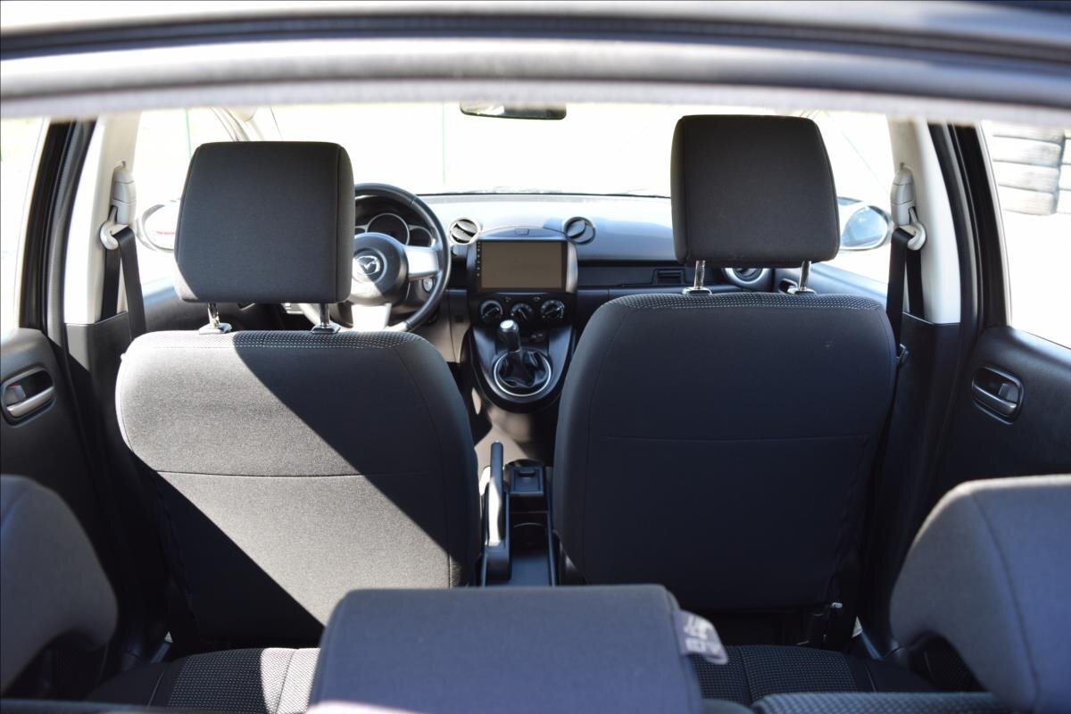 Mazda 2 Hatchback 1,3 l 55 kw