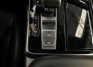 Audi Q8 19