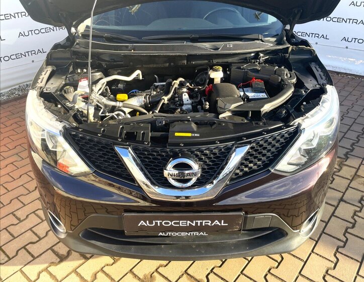 Nissan Qashqai SUV / Terénní 1,2 l 85 kw