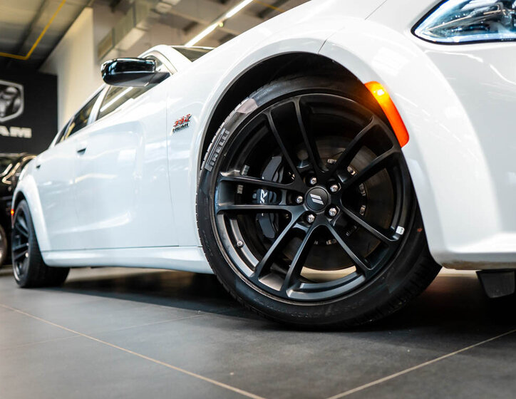 Dodge Charger Sedan 6,4 l 362 kw