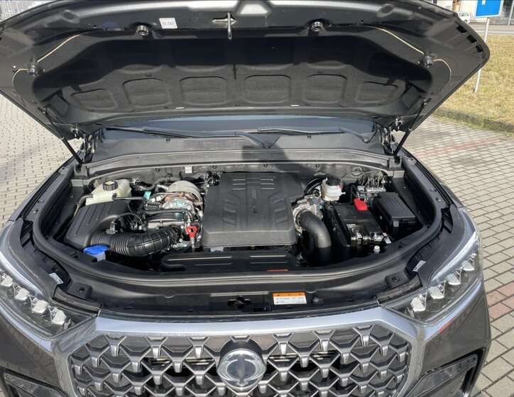 SsangYong Rexton Kombi 2,2 l 148 kw