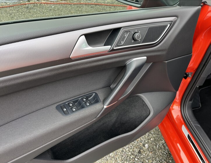 Volkswagen Golf Sportsvan 50