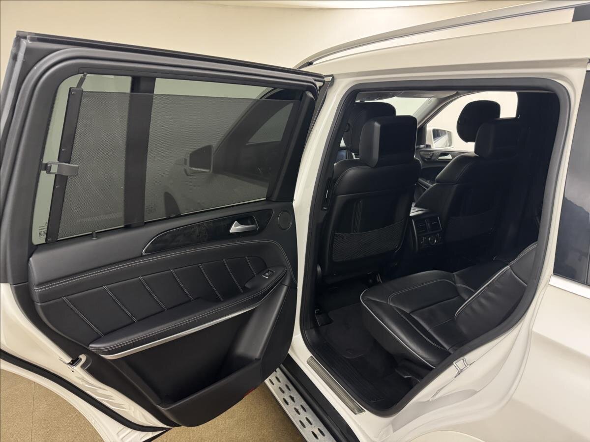 Mercedes-Benz GL SUV / Terénní 3,0 l 190 kw