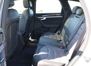 Volkswagen Touareg 19