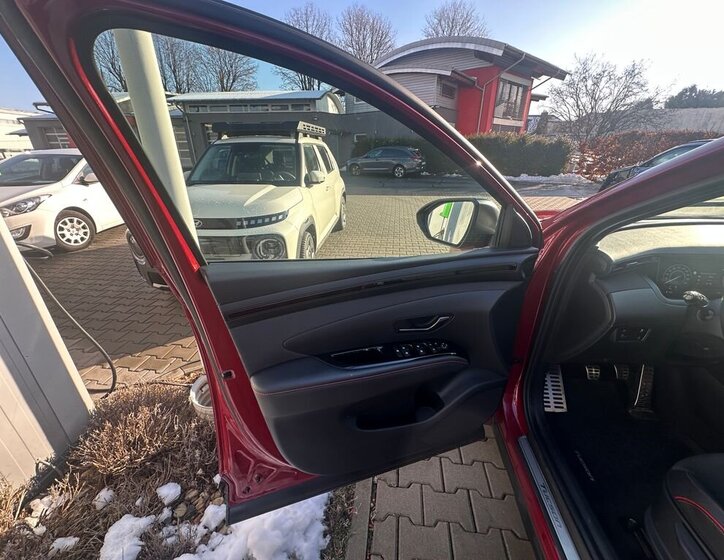 Hyundai Tucson SUV 1,6 l 110 kw