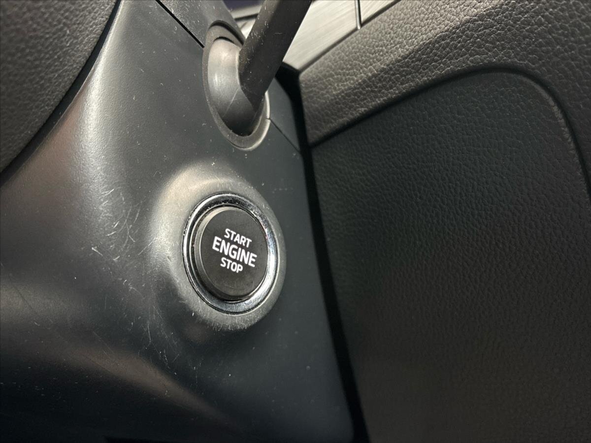 Škoda Superb Kombi 2,0 l 110 kw