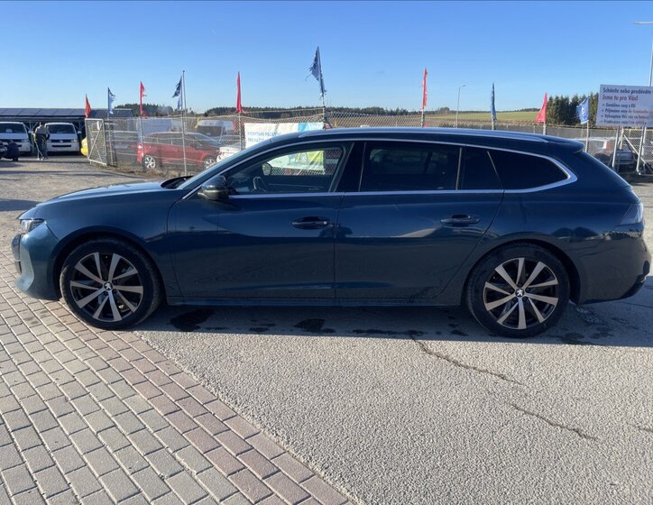 Peugeot 508 Kombi 2,0 l 120 kw