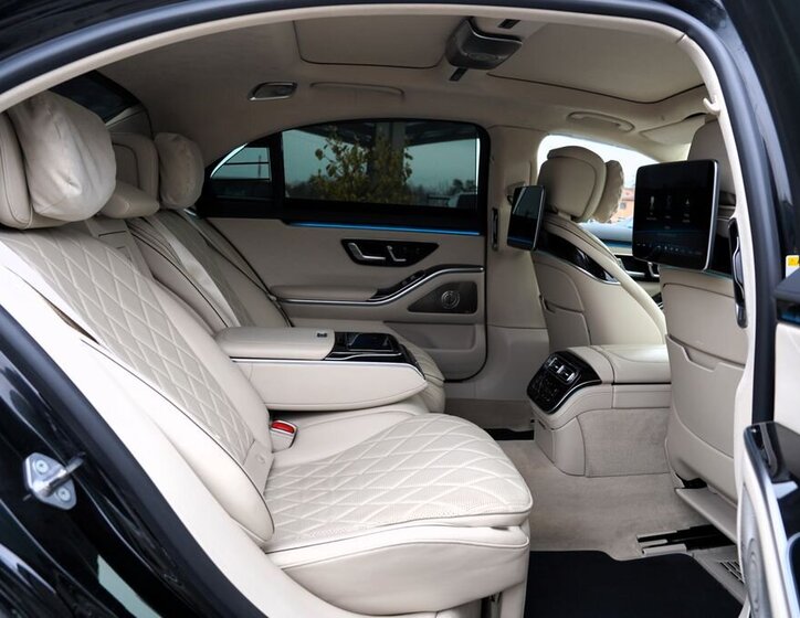 Mercedes-Benz Třídy S Sedan / Limuzína 3,0 l 320 kw