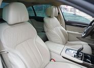 BMW Řada 7 22
