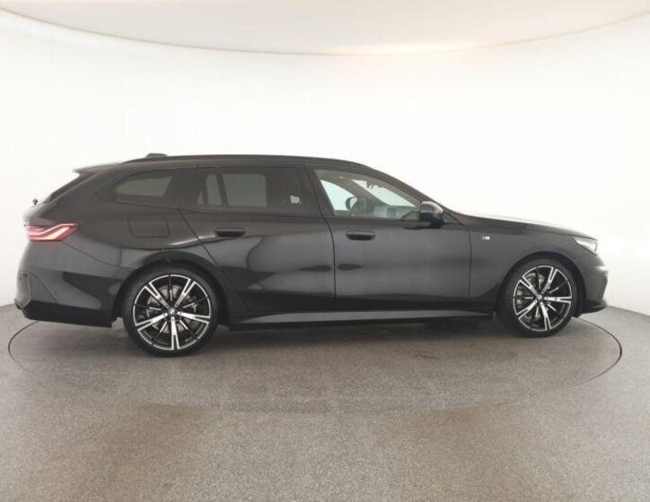 BMW Řada 5 Kombi 2,0 l 145 kw