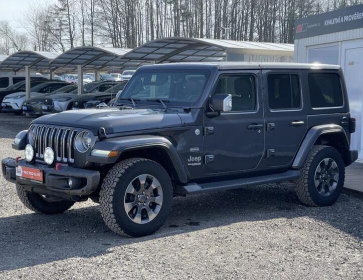 Jeep Wrangler 5