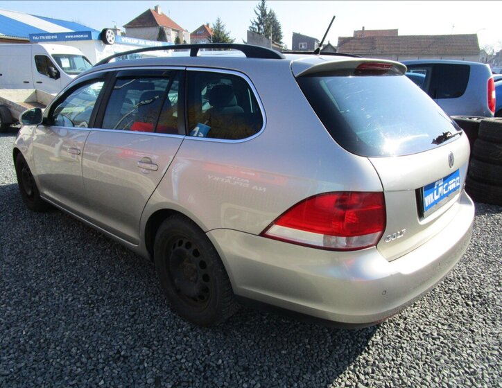 Volkswagen Golf Kombi 1,4 l 90 kw