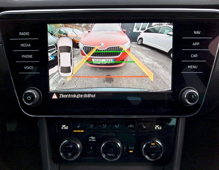 Škoda Superb Liftback 1,5 l 110 kw