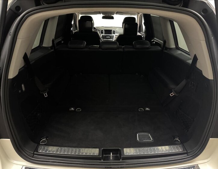 Mercedes-Benz GL SUV / Terénní 3,0 l 190 kw