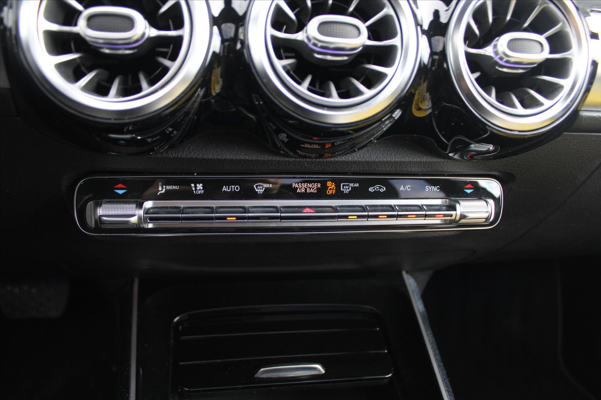 Mercedes-Benz GLB SUV 2,0 l 165 kw