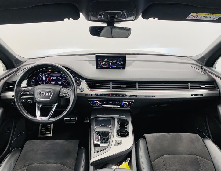 Audi Q7 Kombi 3,0 l 200 kw