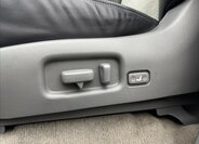 Toyota Land Cruiser SUV / Terénní 4,2 l 150 kw