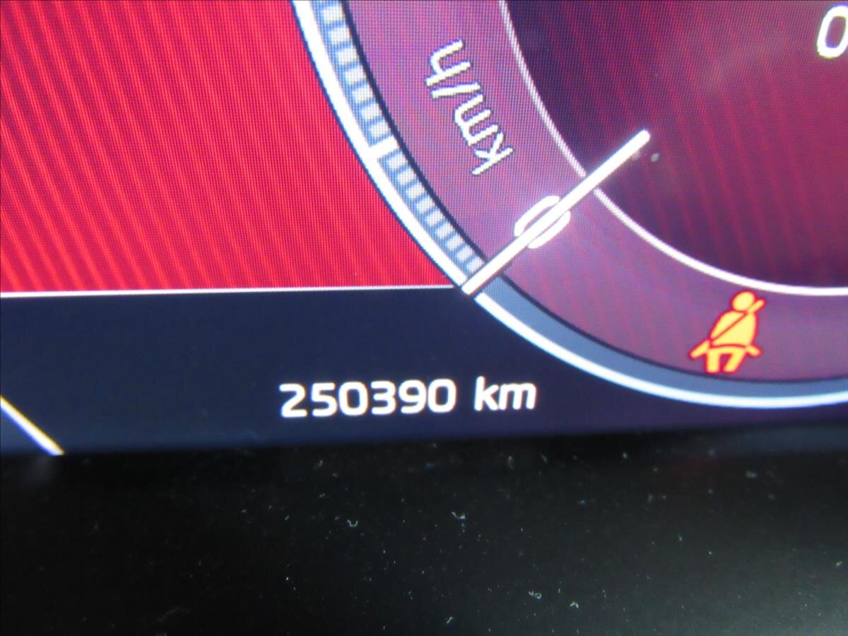 Škoda Octavia Sedan / Limuzína 2,0 l 110 kw