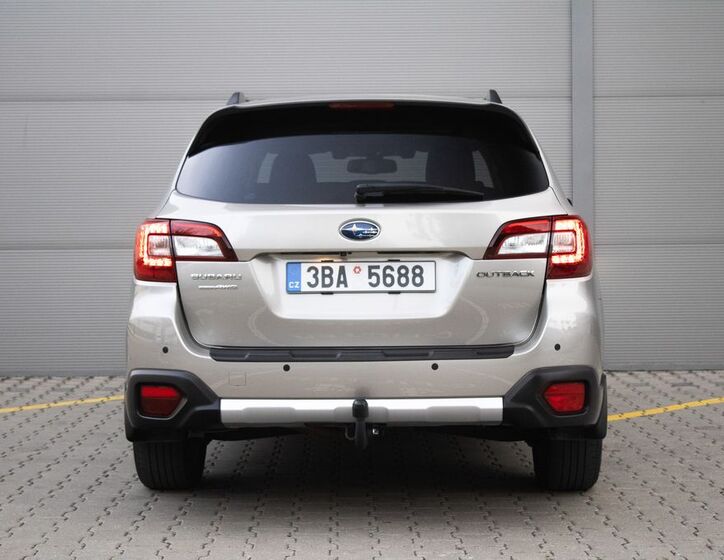 Subaru Outback 6
