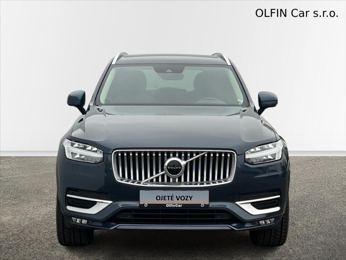Volvo XC90 SUV / Terénní 2,0 l 173 kw