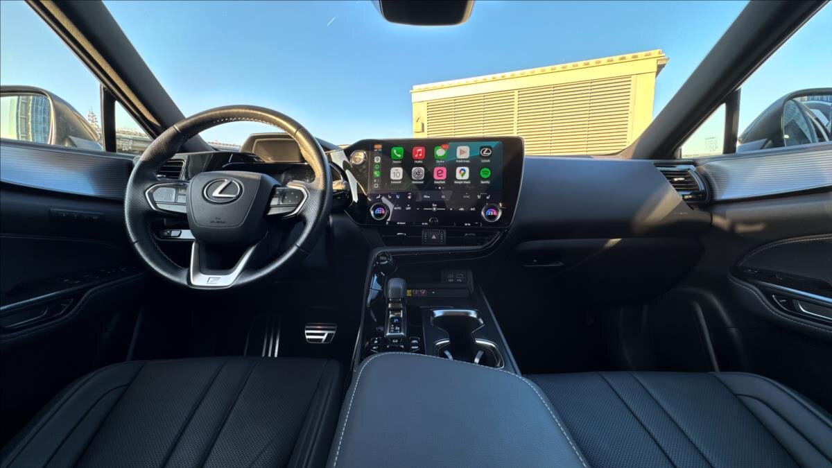 Lexus NX 450h plus