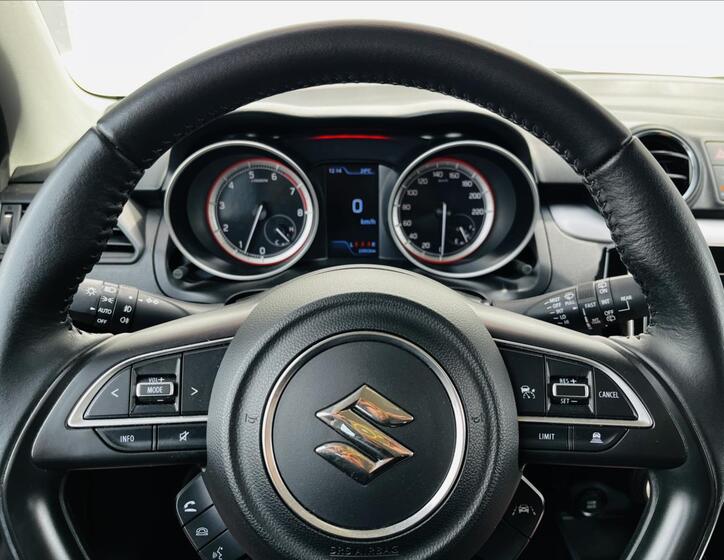 Suzuki Swift 14
