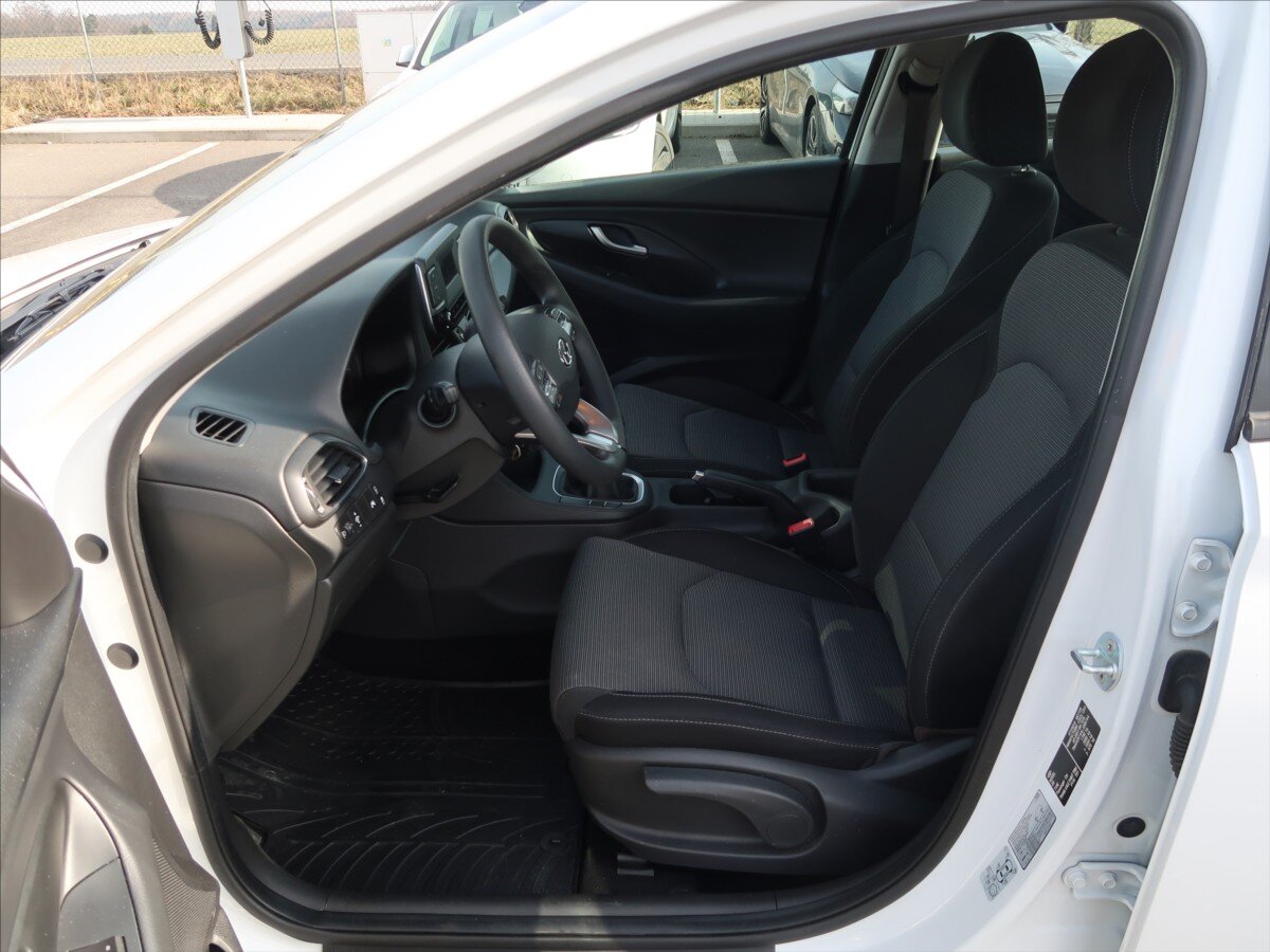 Hyundai i30 Kombi 1,4 l 73 kw