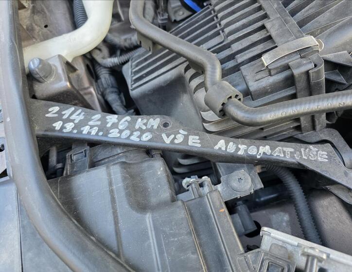 Volkswagen Touareg 37