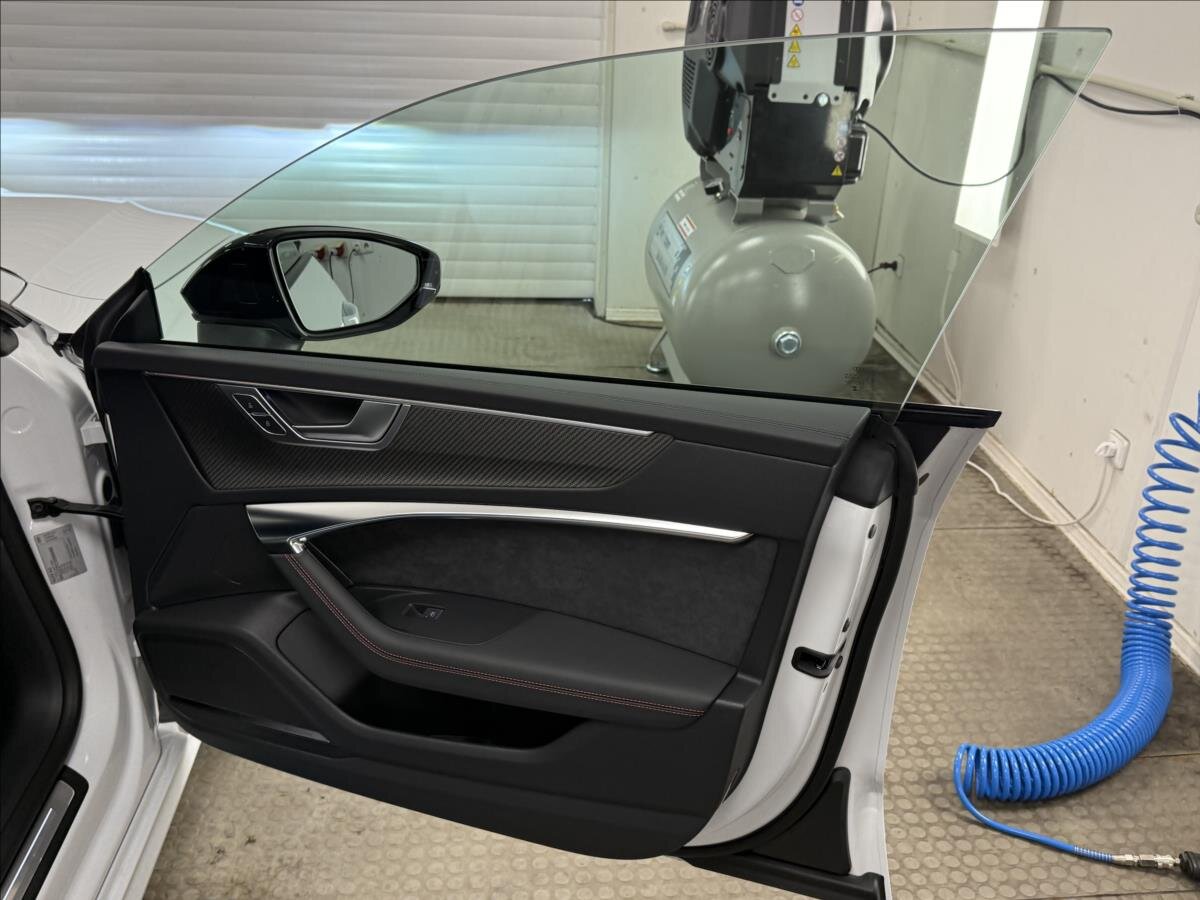 Audi S7 Hatchback 3,0 l 253 kw