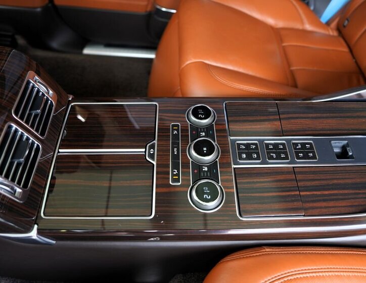 Land Rover Range Rover SUV / Terénní 5,0 l 375 kw