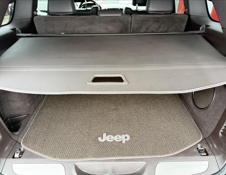 Jeep Grand Cherokee SUV / Terénní 3,0 l 184 kw