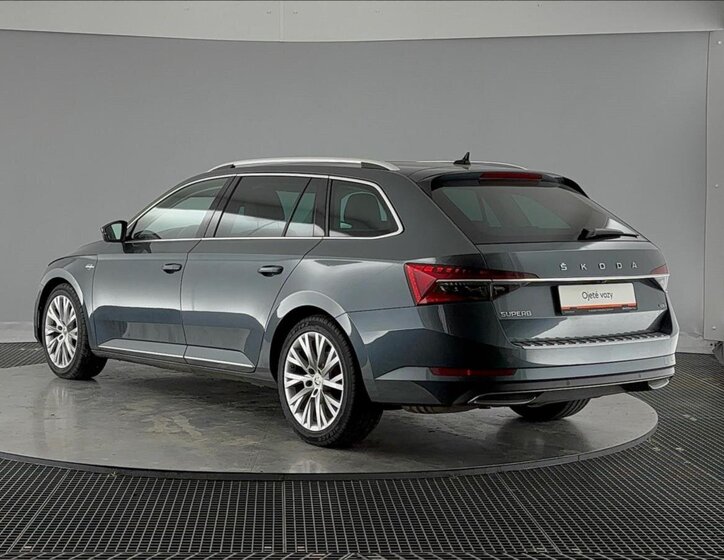 Škoda Superb Kombi 2,0 l 147 kw