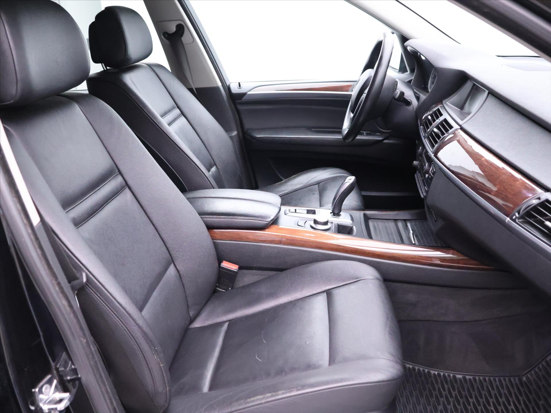 BMW X5 SUV 3,0 l 173 kw