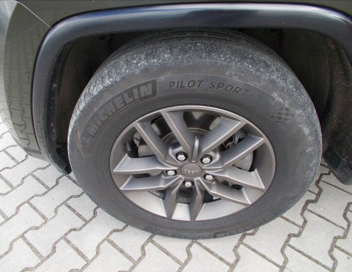 Jeep Grand Cherokee Ostatní 3,0 l 184 kw