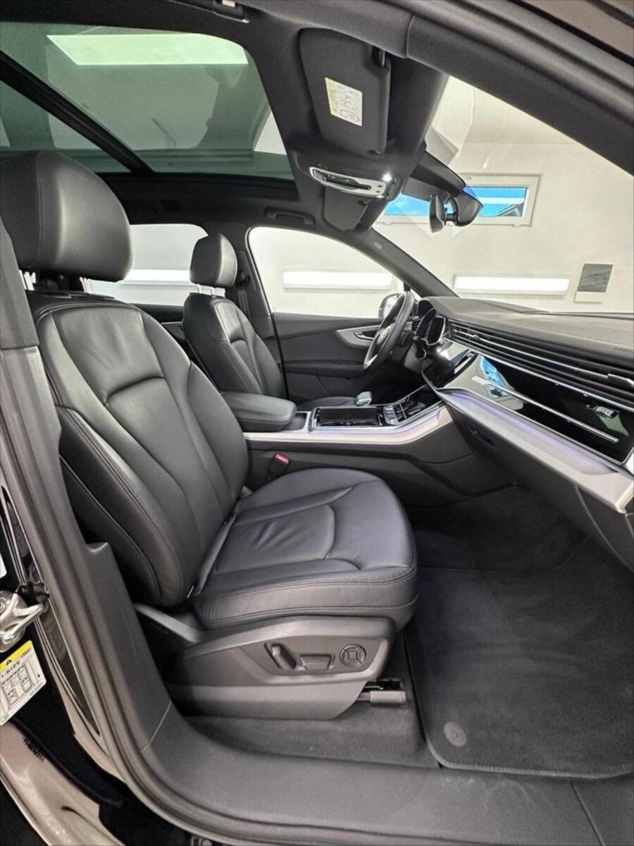 Audi Q7 SUV 0,0 0