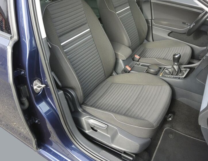 Volkswagen Golf Kombi 2,0 l 110 kw